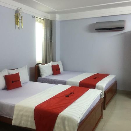 Reddoorz Near Hoa Lu Stadium Ho Chi Minh-byen Eksteriør bilde