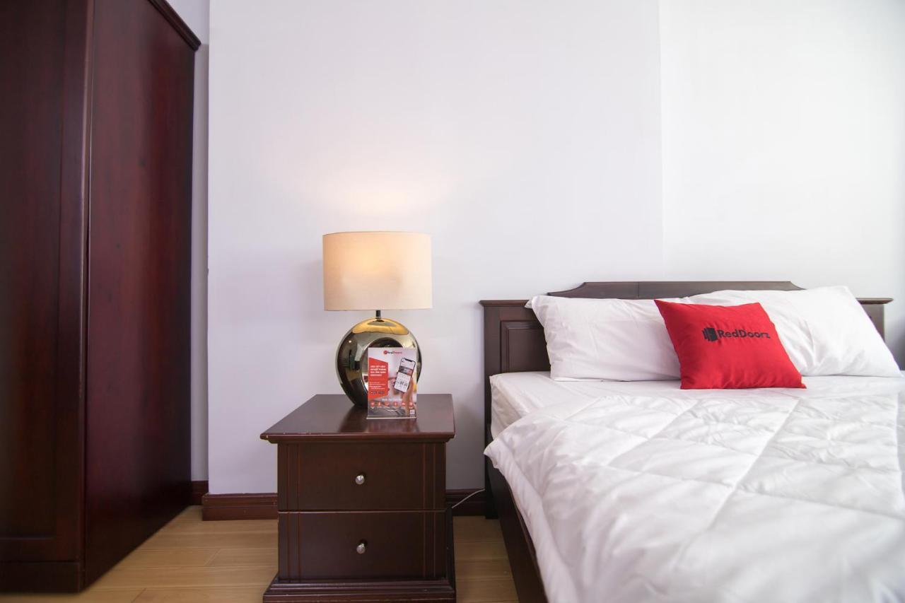 Reddoorz Near Hoa Lu Stadium Ho Chi Minh-byen Eksteriør bilde
